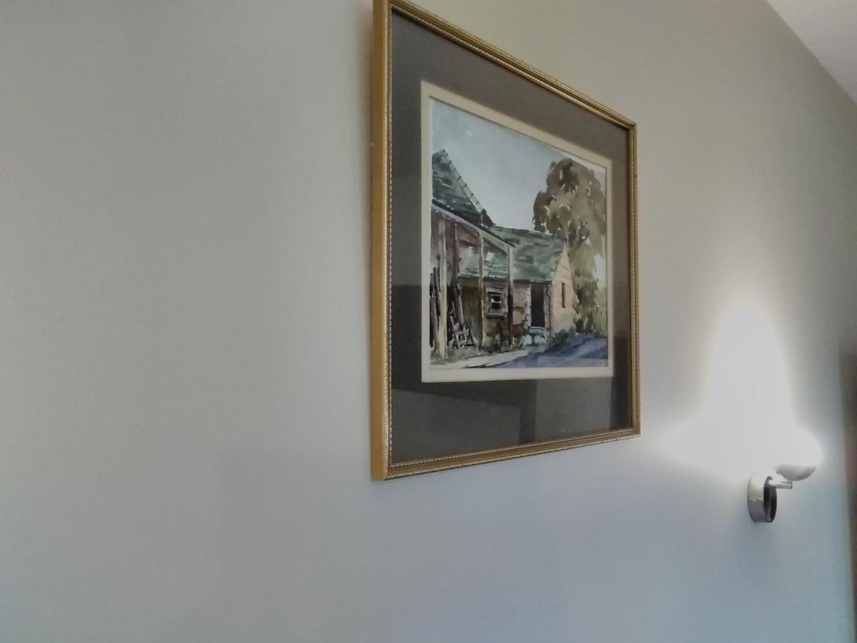 Roger Ground Guest House - With Onsite Car Parking Уиндермер Екстериор снимка